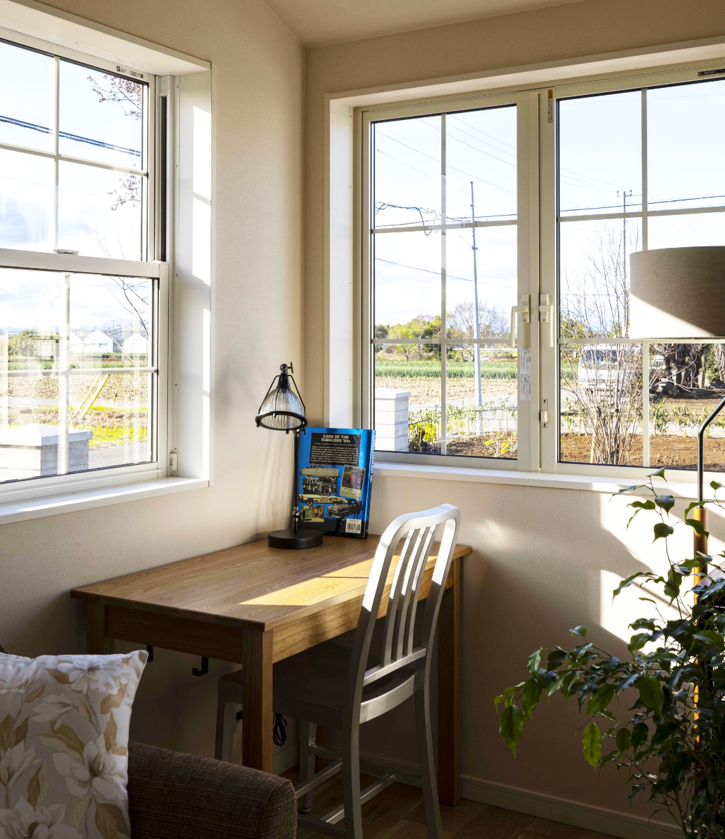 サテライトオフィス-ガレージハウス室内01